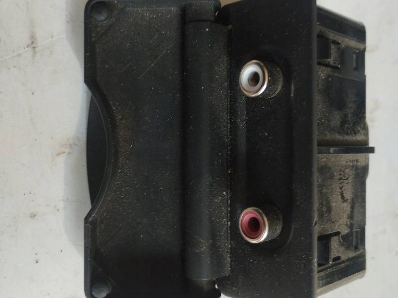 фото №1, Разъём aux 280230001r megane renault clio