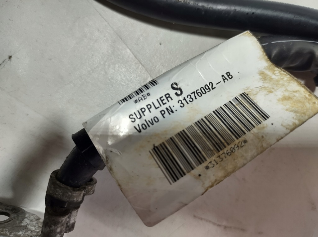 фото №7, Volvo v40 14r -клемма минусовая 31376092 30659899