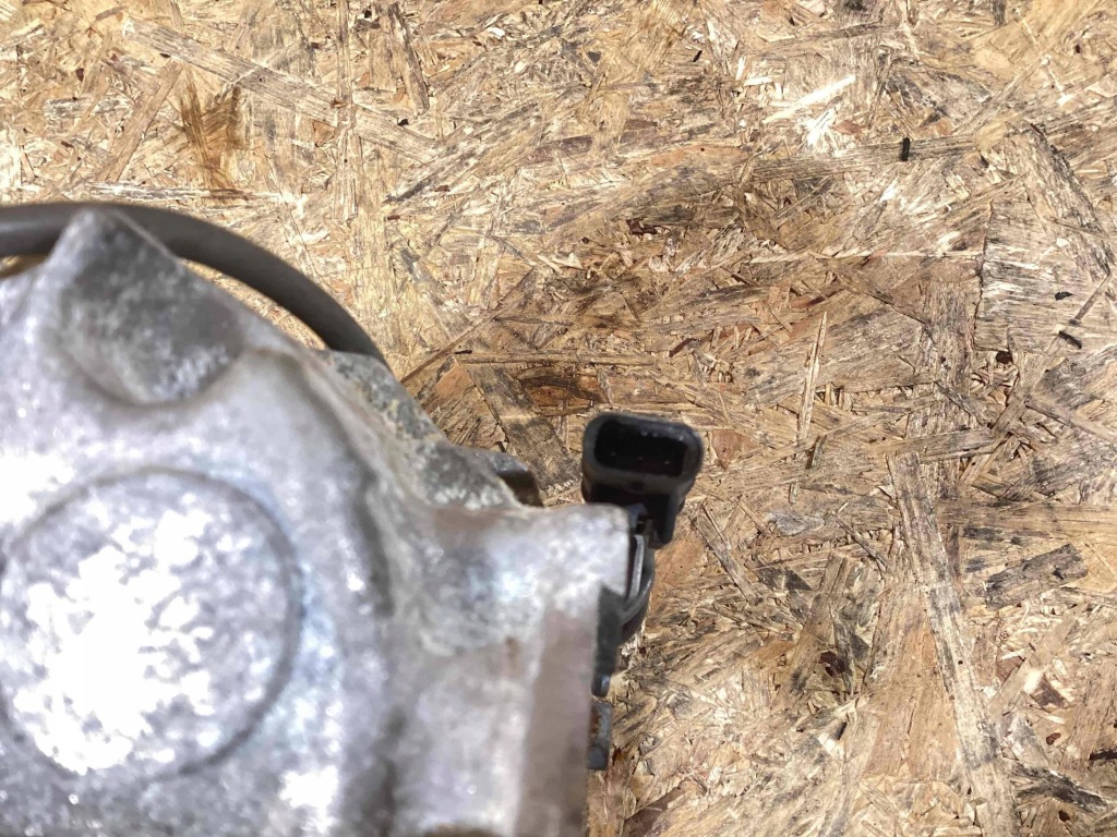 фото №6, Bmw g01 g70 g20 g42 f98 g26 f10 g15 g01 x3 компрессор кондиционера компрессор