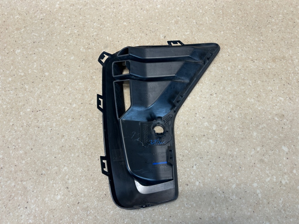 Bmw x3 g01 m-pakiet рестайлинг  решётка бампера правая перед 8081202 Недорого