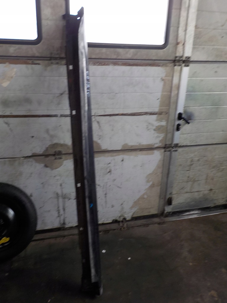 фото №1, Subaru legacy awd 2.0d молдинг порог левая