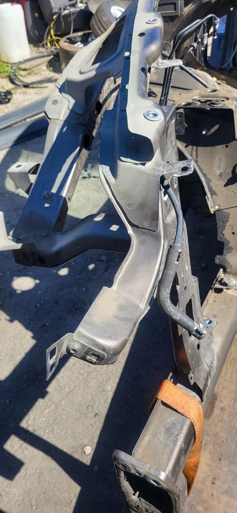 фото №1, Права передня чверть porsche cayenne 7p