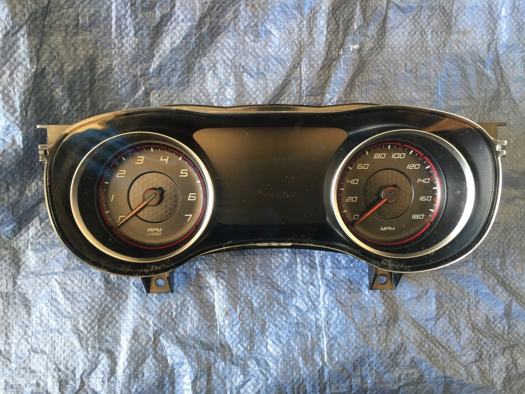 фото №1, Dodge charger 6.4 srt 17 18 лічильник прилади