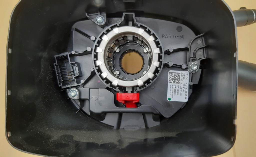 фото №10, E-klasa w212 w207 переключатель pod руль лента