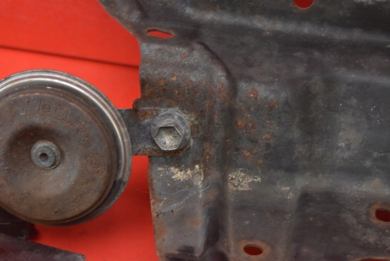 фото №6, Pas передний усилитель suzuki grand vitara 2 ii 05-14