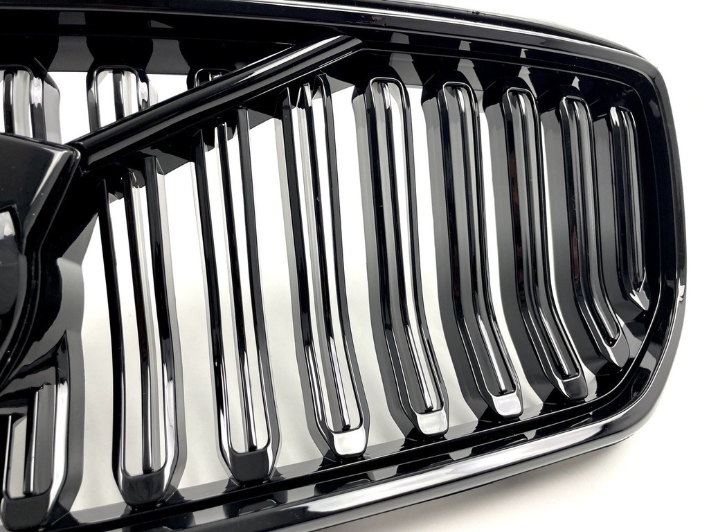 фото №7, Решётка радиатора решётка радиатора volvo xc40 lift чёрный блеск pod радар bez камеры