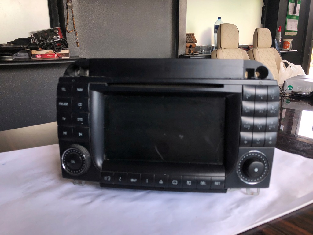фото №1, Mercedes w220 w215 радіо навігація command navi оригінальний номер