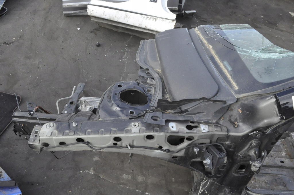 фото №5, Cla w117 x117 блок двигателя порог левый четверть левая перед