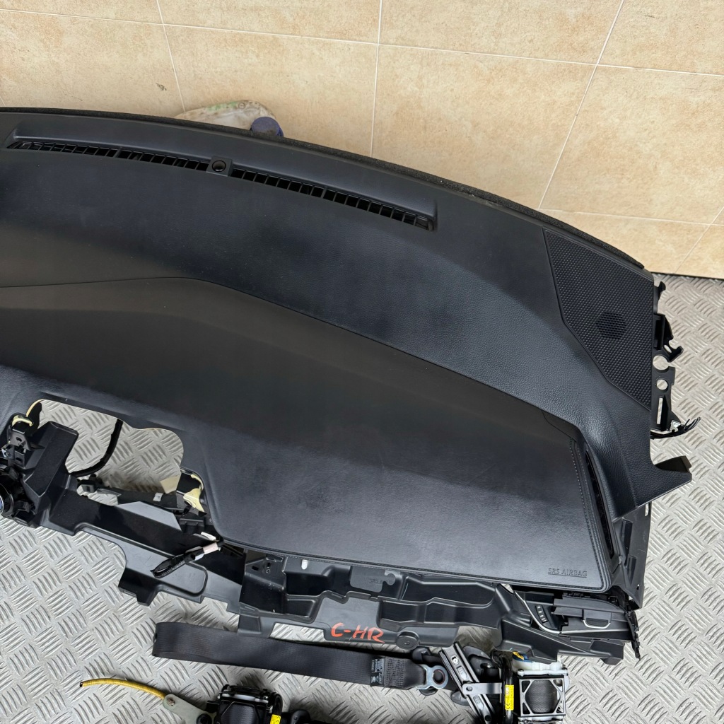 фото №4, Приборная панель консоль комплектная подушка безопасности toyota c-hr chr 2018 rok