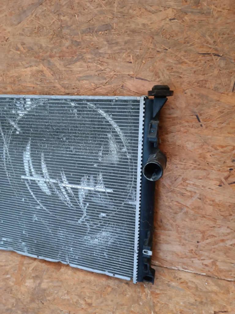 Радиатор воды dodge charger challenger 15- 6.4 v8 srt 1007742aa в Украине