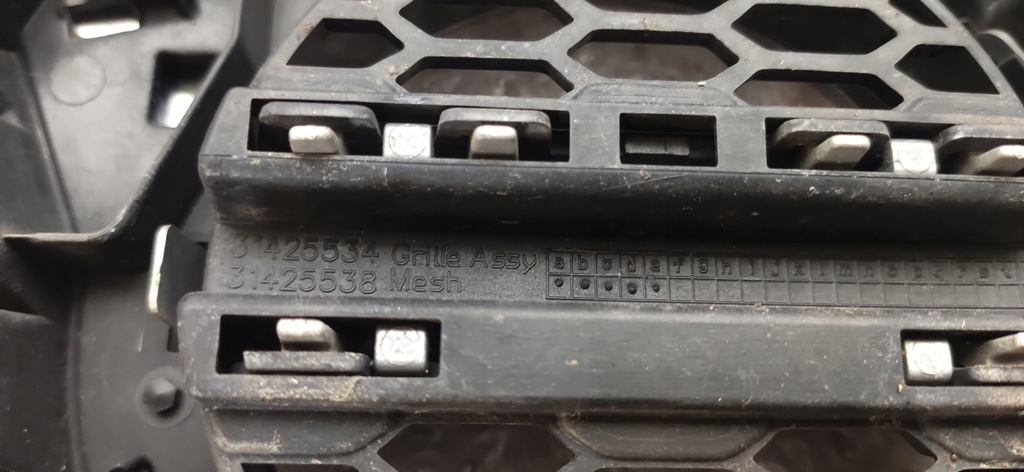 фото №6, Решітка радіатора решітка радіатора volvo xc60 ii 2 r-design