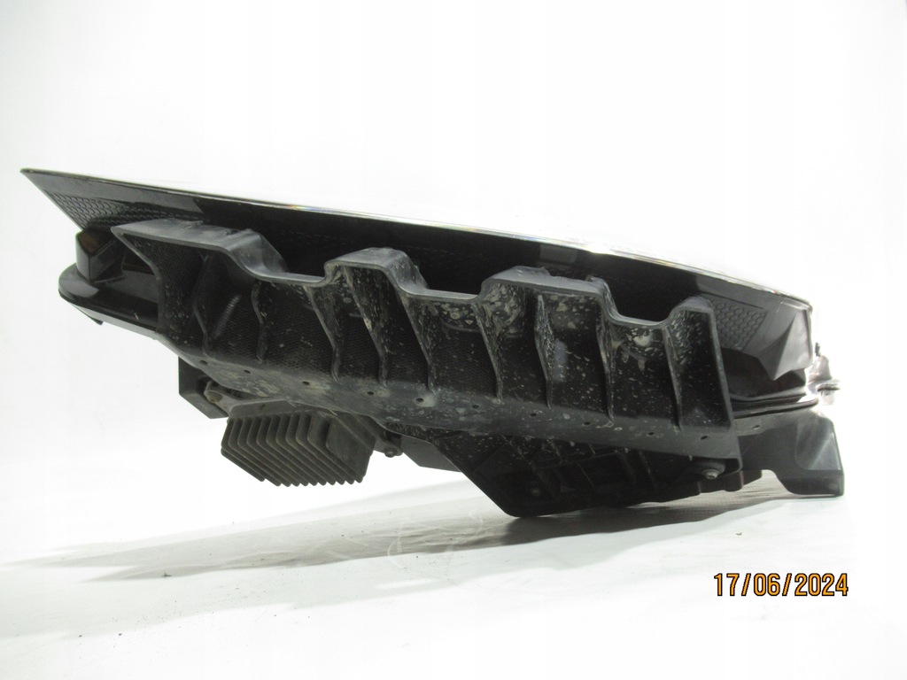 фото №8, Лампа ліва перед tesla iii lift y 151495200d