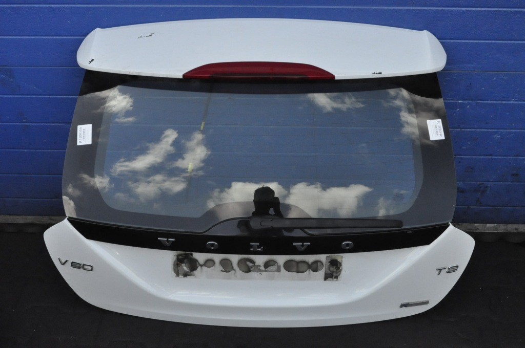 фото №1, Volvo v60 кришка багажника кришка багажника задня задня