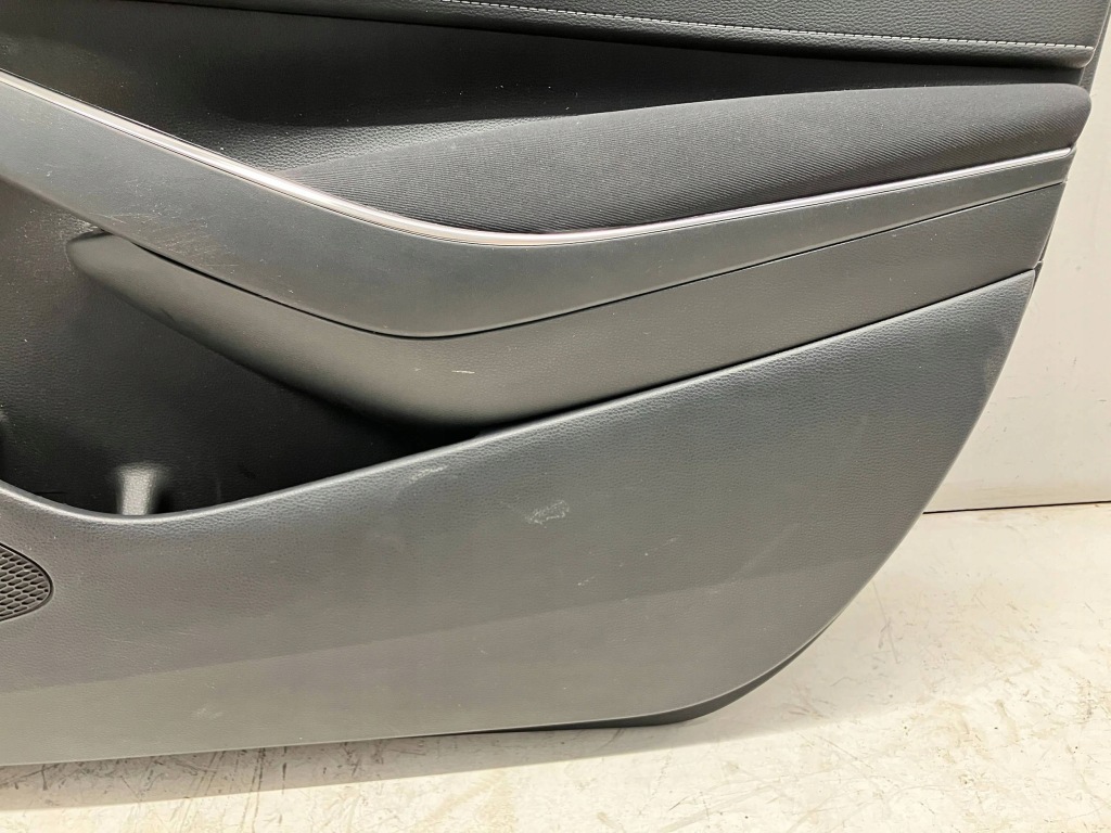 фото №8, Corolla e21 обшивка оббивка двері prednich правий перед тканинний подряпини