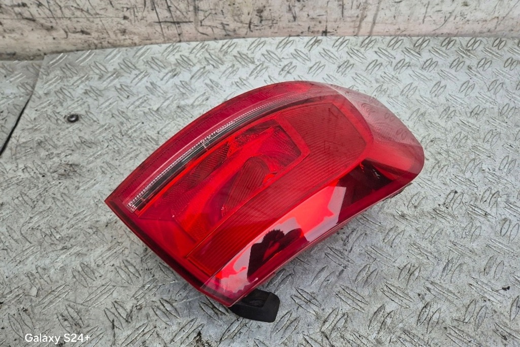 фото №10, Лампа левая задняя vw passat variant b7 365 3af945096c 2.0l дизель 103kw