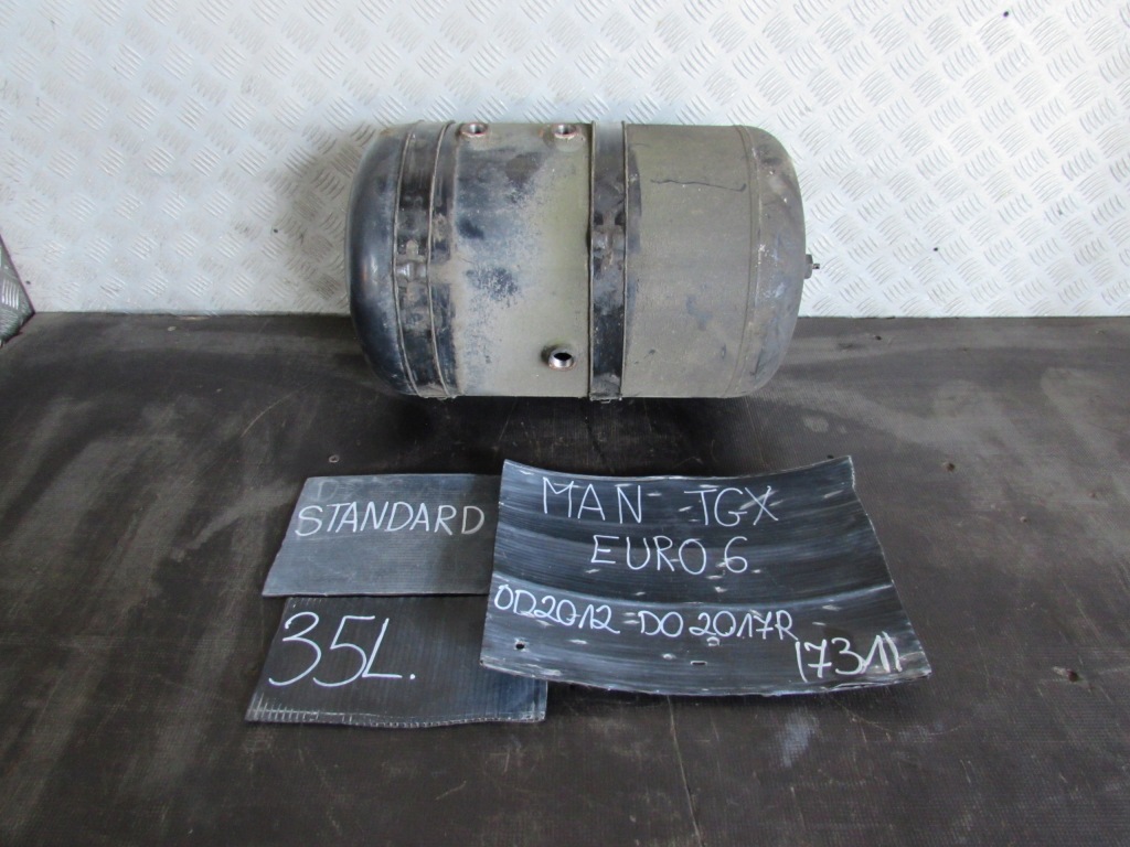Купити Бак повітря 35l man tgx e6 12-17r 81514016156