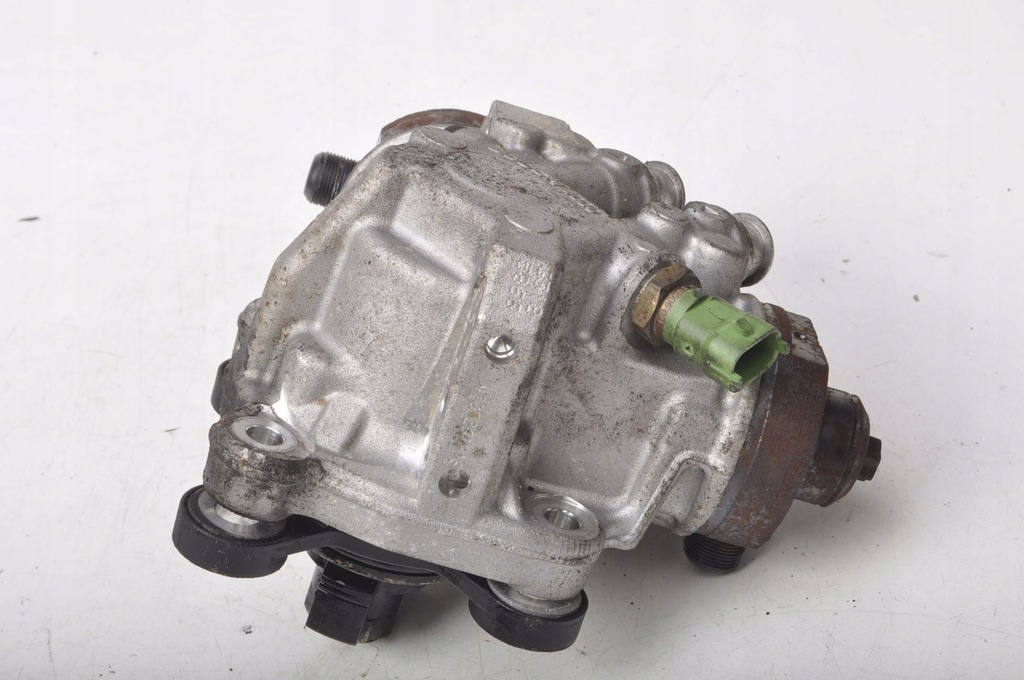 фото №8, Volvo s60 ii v60 2.0 d3/d4 163km насос упорскування 31272896 2010.07 - 2014.12