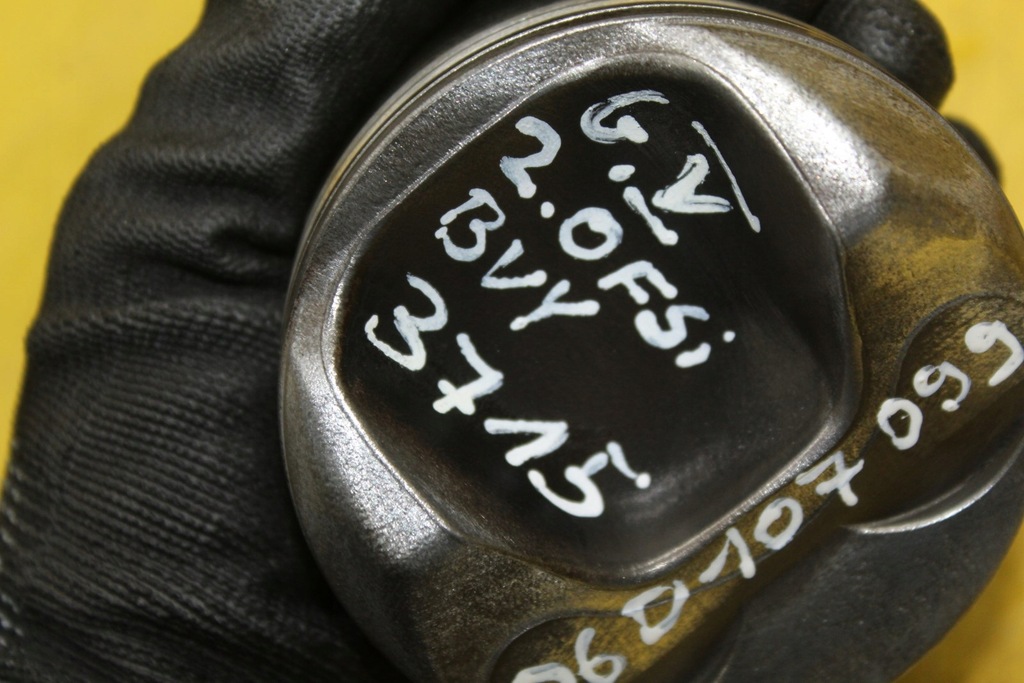 фото №9, Поршень поршні a3 golf v 2.0 fsi bvy 06d107099