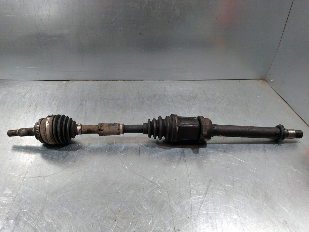 фото №1, Приводной вал правая перед toyota avensis ii t25 2.0 d4d