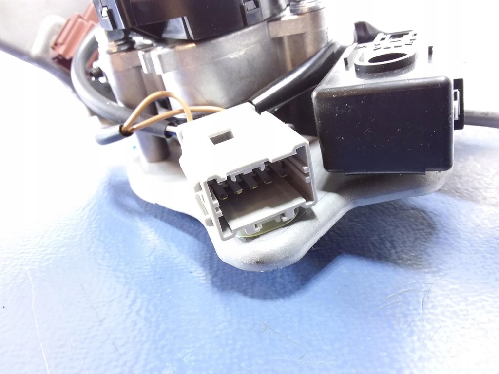 фото №4, Cr-v iv механизм доводчик крышки задняя p95-69315-b