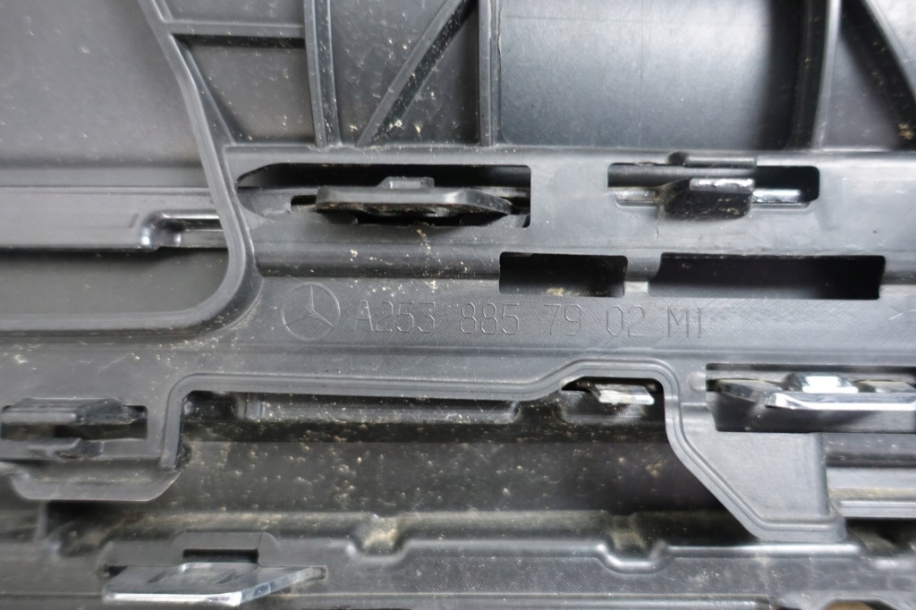 фото №16, Mercedes glc x253 lift 2019- бампер перед передний a2538857902