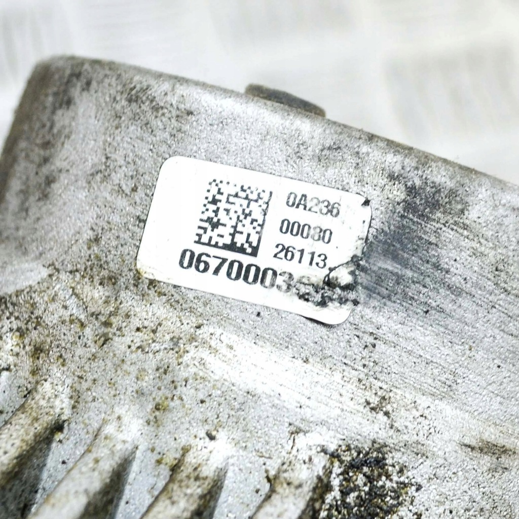 фото №7, Maserati ghibli 2015 левая сторона кронштейн / кронштейн двигателя