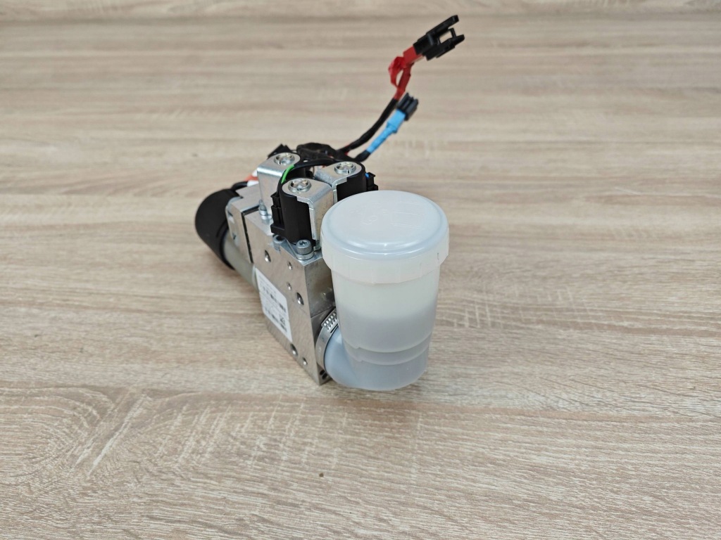 фото №7, Оригінальна гідравлічна насос дах bmw g23 cabrio 5a05e18 90000134727 33km