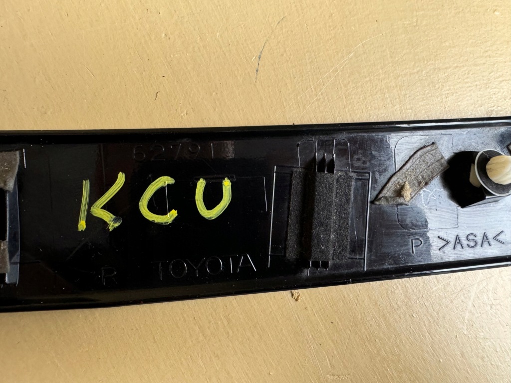 фото №12, Toyota rav4 v 5 19r- захист стійка права молдинг