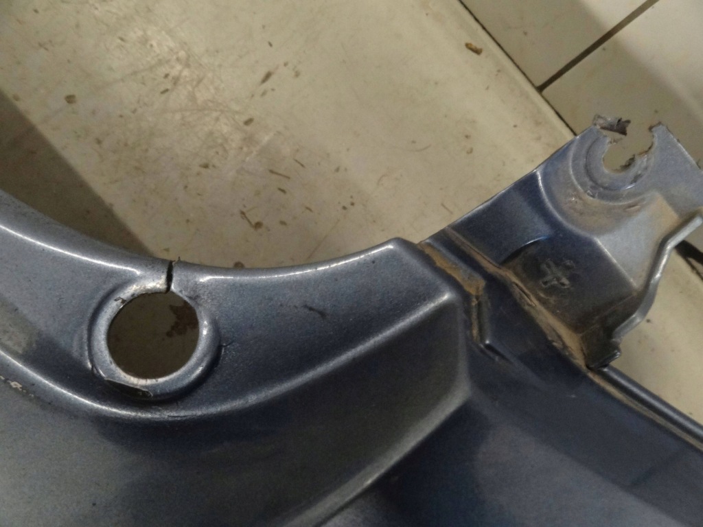 Купить Renault clio 3 2006 hb 5d бампер комплектный  задний задний цвет tej47