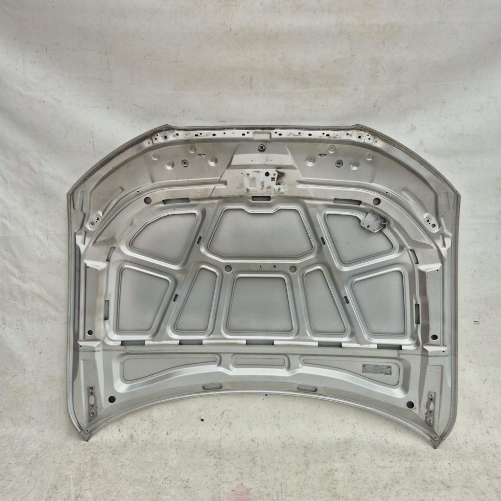 Audi a4 b8 8k рестайлинг  11-15 капот крышка двигателя Оригинал