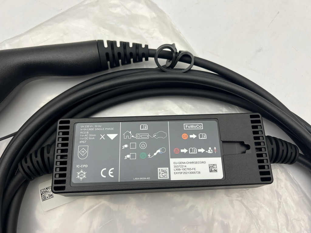 фото №7, Ford kuga mk3 2.5 phev зарядний пристрій мережева шланг заряджання oem n 2020-