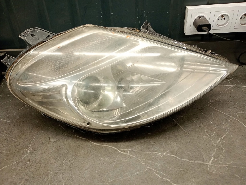 Купити 1494315080 фара правий перед citroen c8 2.2 hdi