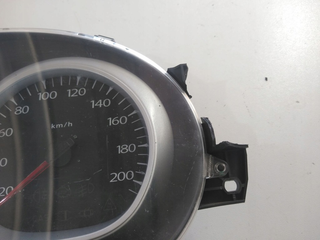 фото №6, Счетчик приборы dacia duster 1.6 16v