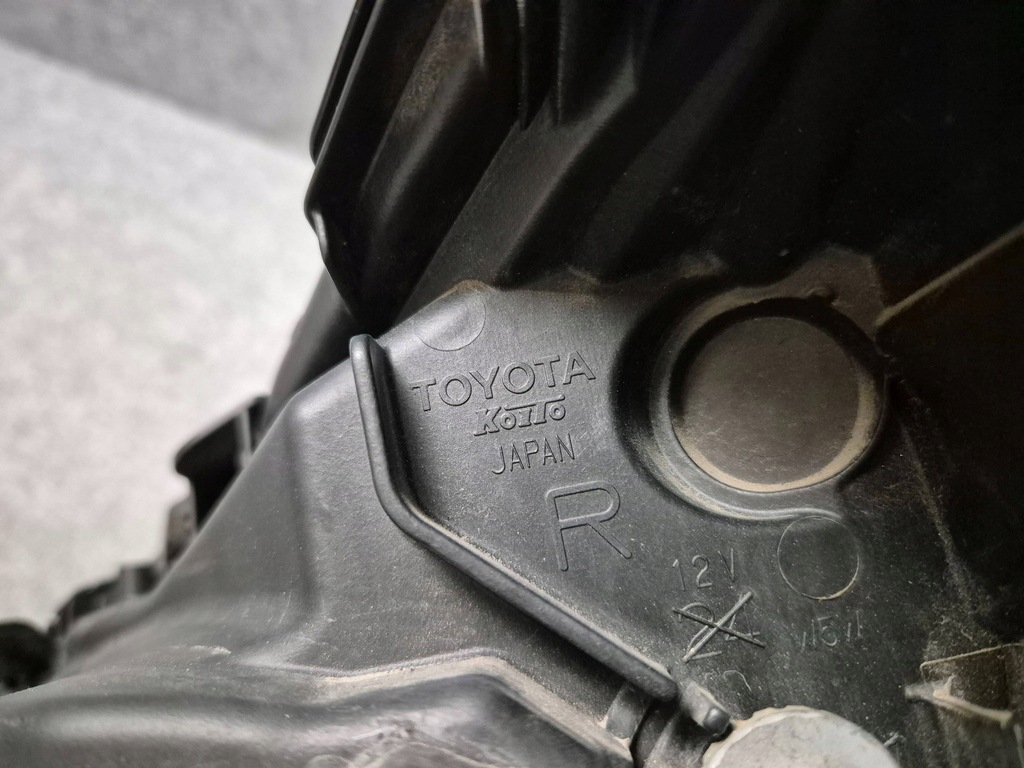 фото №10, Фара лампа передняя перед правая - lexus nx i 200t 300h led 14-17