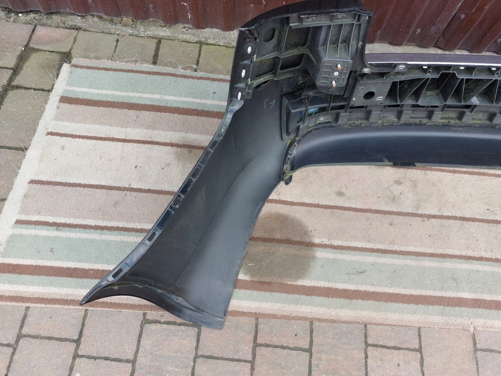 фото №13, Audi a4 b7 sedan бампер задняя чёрный 8e5807511l