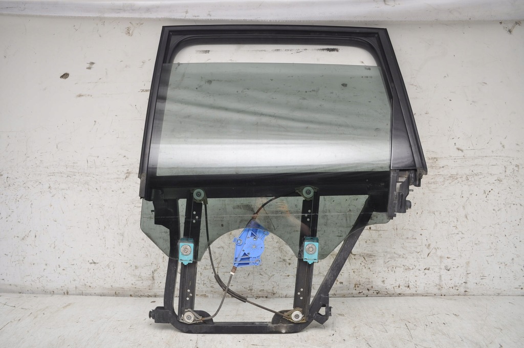 фото №1, Porsche cayenne i подъемник стекло левый задняя