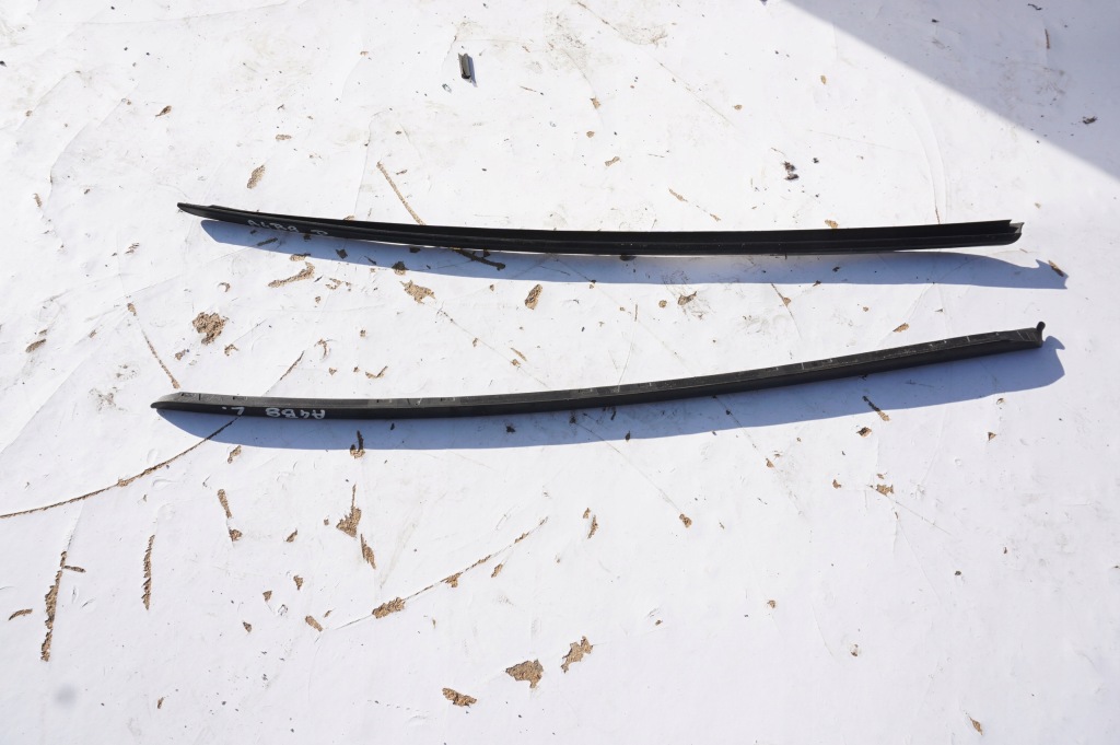 фото №1, Молдинг скло лобове ліва audi a4 b8