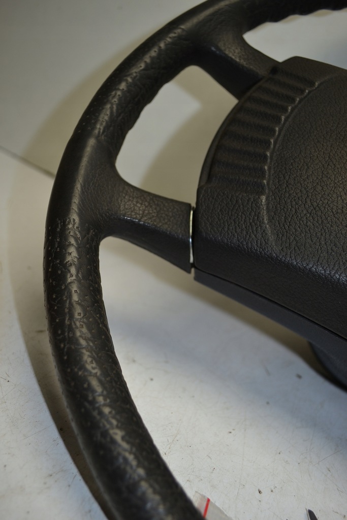 фото №8, Mercedes w116 w115 w123 r107 воздуховод колесо поворот.