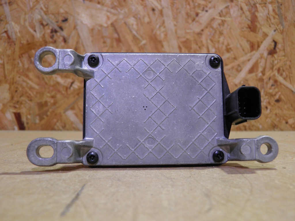 Купить Радар датчик renault arkana 1.6 e-tech 2021 rok