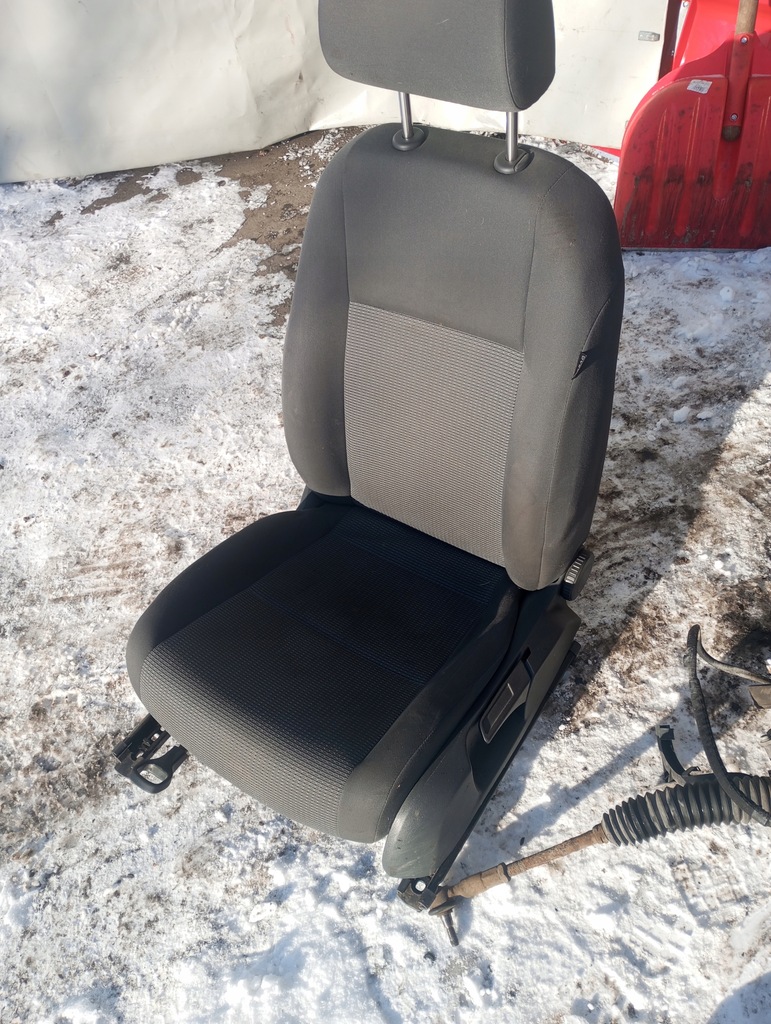 фото №1, Сиденье передний водителя vw jetta