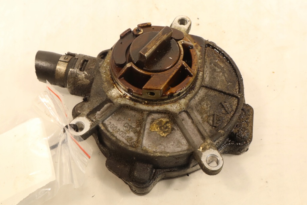 Насос вакуум audi a6 c6 2.4 200200024 Недорого