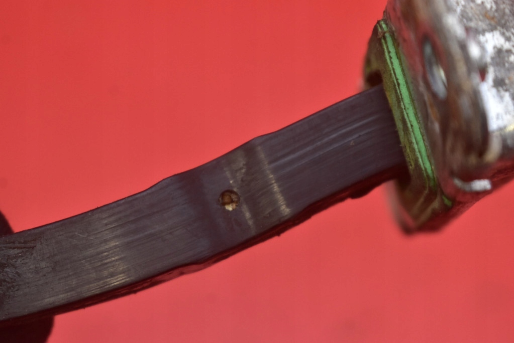 фото №9, Ограничитель дверь правый перед hyundai i20 i 20 1 i 5d 08-12