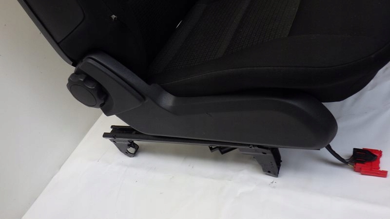 фото №6, Сиденье правый перед пассажира mercedes w245