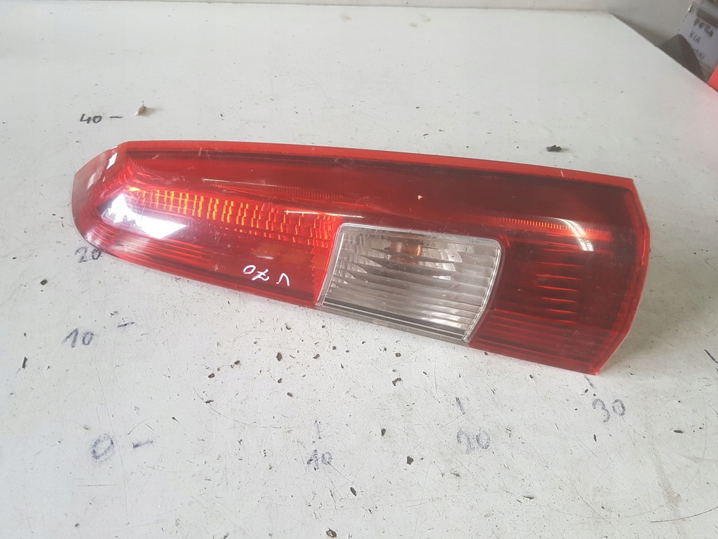 фото №1, Volvo v70 2 ii 00-04r лампа правая задняя задняя
