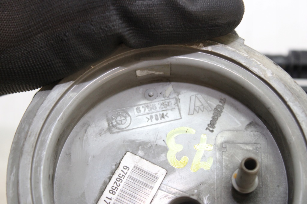 Поплавок топлива bmw e65 3.6 4.4 6756258 обратка датчик n62 Недорого