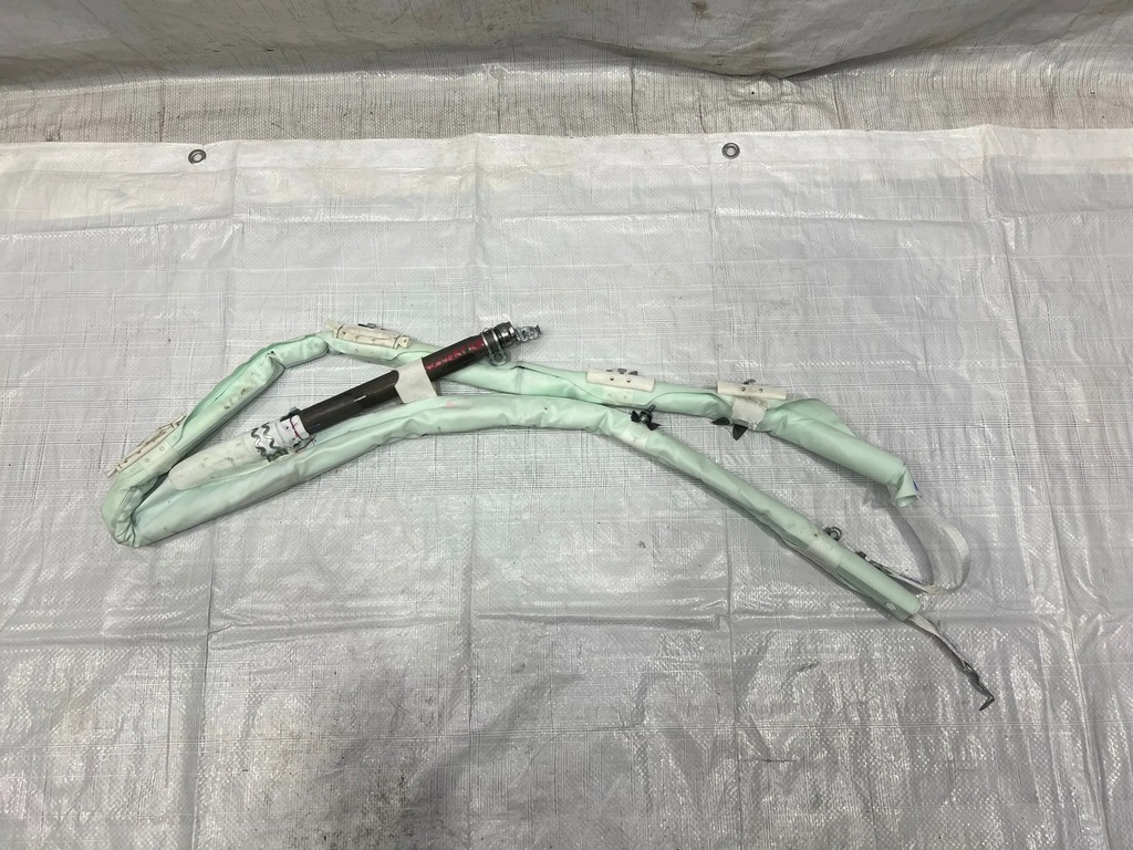 фото №1, Land rover discovery sport p300e шторка безопасности правая