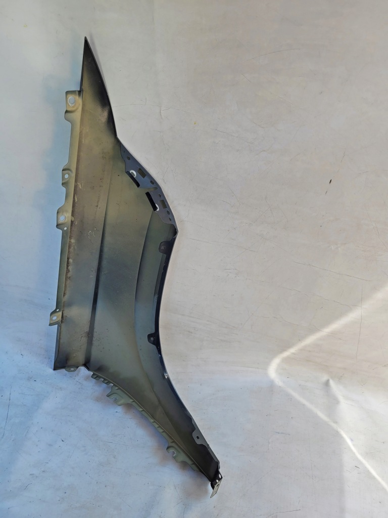 Крило ліве правий перед передній seat ateca 2016- Недорого