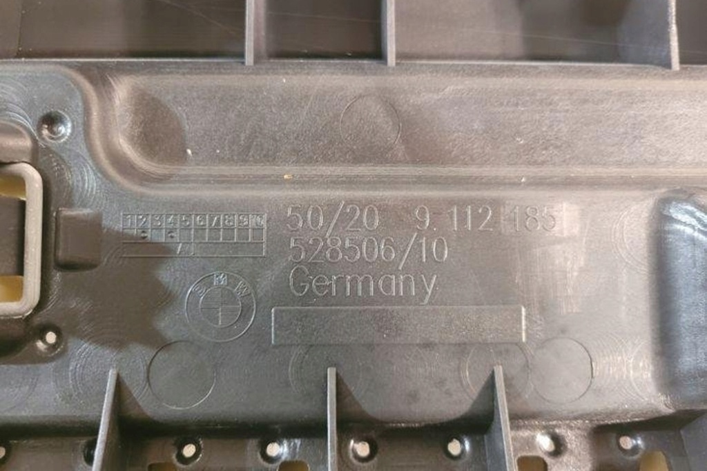 фото №8, Заднее сиденье задняя bmw 7 f01, f02 9112186 4.4l бензиновый 300kw 2011