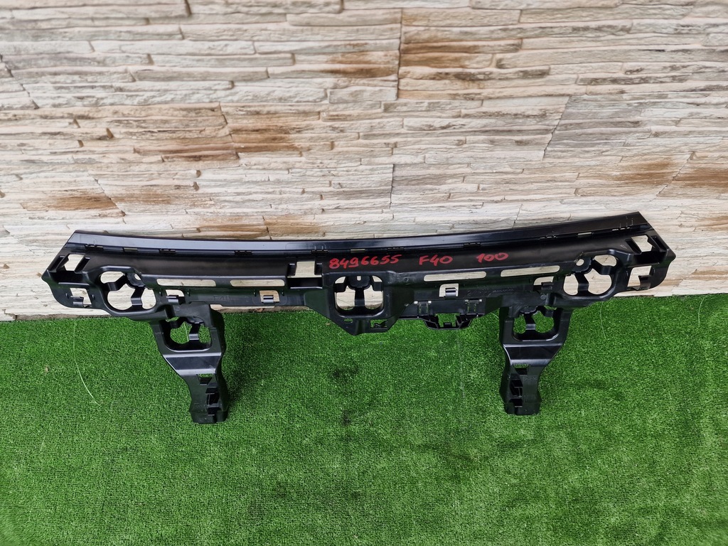 фото №1, Напрямна бампера задня bmw 1 f40 8496655