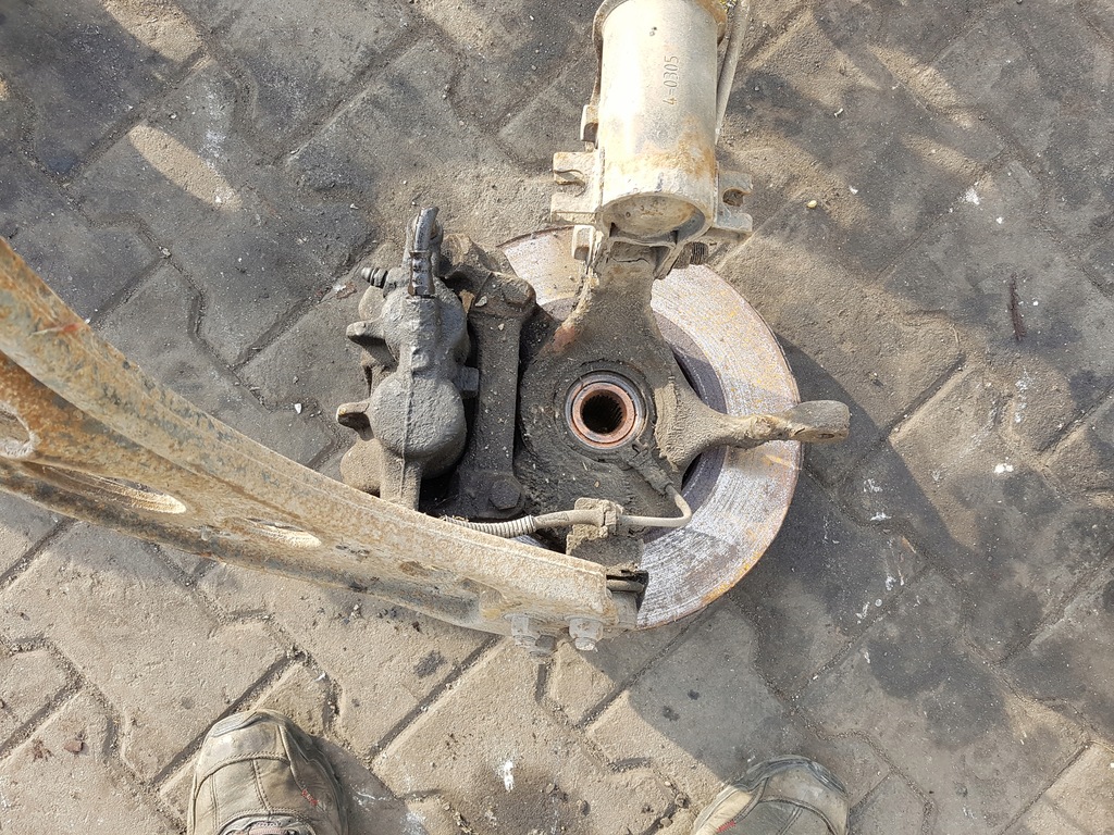 фото №5, Opel vivaro ii 06-14r trafic 2.5 dci поворотный кулак правая перед